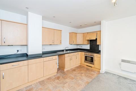2 bedroom flat for sale, High Street, Southampton, Hampshire, SO14