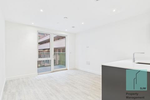 1 bedroom apartment to rent, Gwen Davis Way, Dagenham RM9
