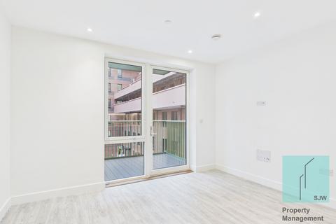 1 bedroom apartment to rent, Gwen Davis Way, Dagenham RM9