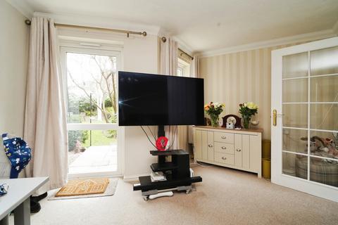 undefined, Highfield Lane, Southampton, Hampshire, SO17
