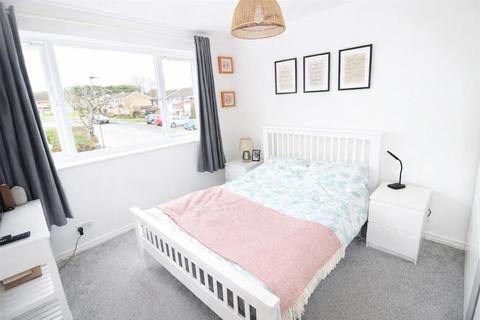 2 bedroom flat for sale, Coleridge Way, Orpington BR6