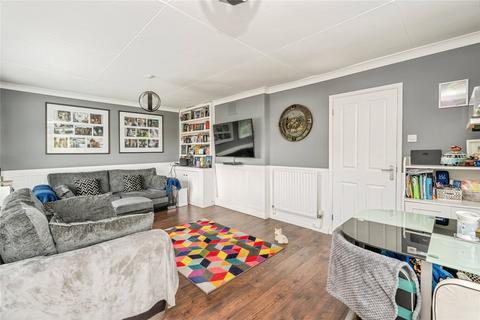undefined, Kendal Avenue, Millbrook, Southampton, Hampshire, SO16