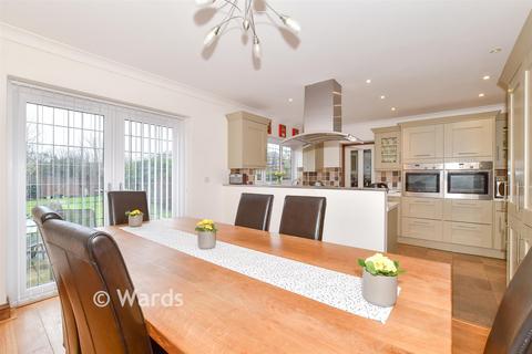 undefined, Brisley Court, Ashford TN23