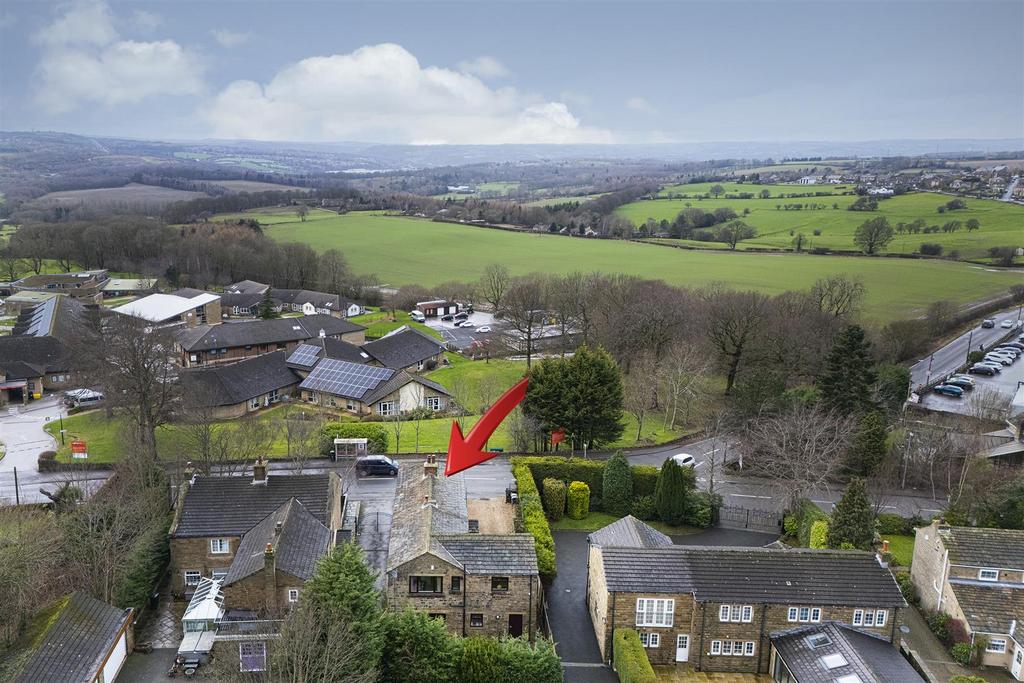 Bramleys Estate Agents - Far Common Road - Mirfiel