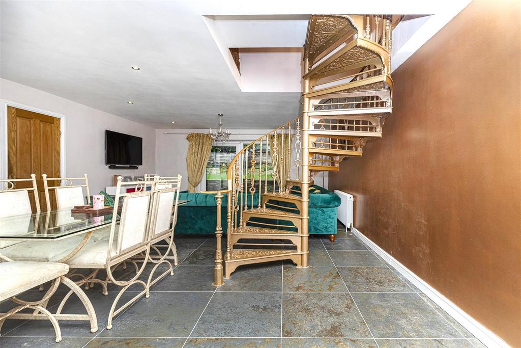 Bramleys Estate Agents - Far Common Road - Mirfiel
