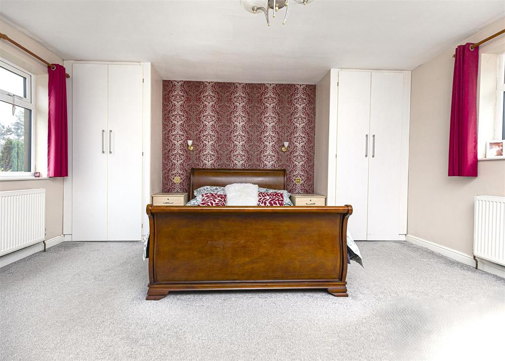 Bramleys Estate Agents - Far Common Road - Mirfiel