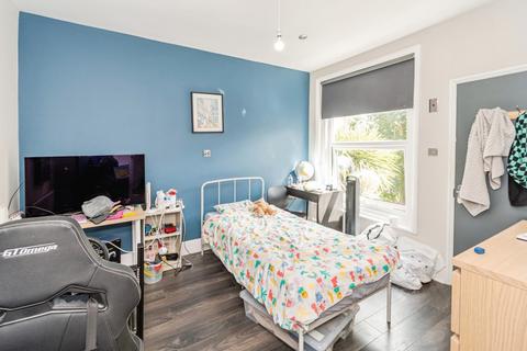 undefined, Hill Lane, Southampton, Hampshire, SO15