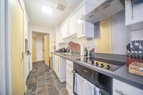 1 bedroom flat for sale, High Street, Southampton, Hampshire, SO14