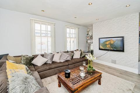 2 bedroom flat for sale, Latimer Street, Southampton, Hampshire, SO14