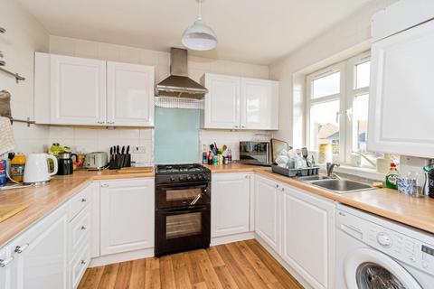3 bedroom maisonette for sale, Winchester Road, Southampton, Hampshire, SO16