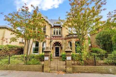 2 bedroom flat for sale, The Avenue, Southampton, Hampshire, SO17