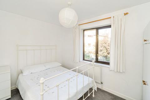 3 bedroom terraced house for sale, Mayfair Gardens, Southampton, Hampshire, SO15