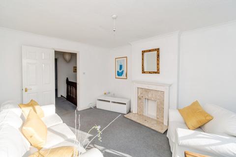3 bedroom terraced house for sale, Mayfair Gardens, Southampton, Hampshire, SO15