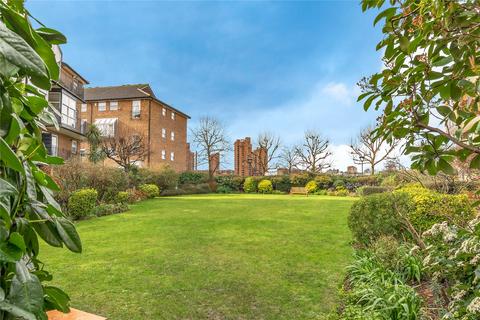 3 bedroom flat for sale, Paveley Drive, London, SW11