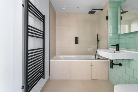 1 bedroom apartment to rent, The Clarendon, Watford, London, WD17