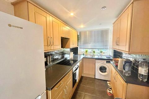 2 bedroom maisonette for sale, Commercial Road, Southampton, Hampshire, SO15