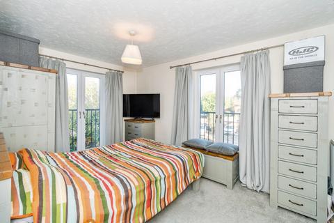 2 bedroom flat for sale, Admiralty Way, Marchwood, Southampton, Hampshire, SO40
