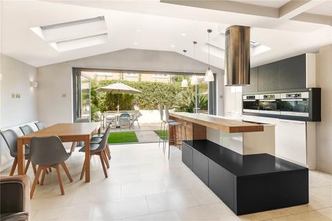 3 bedroom terraced house for sale, Sabine Road, London, SW11