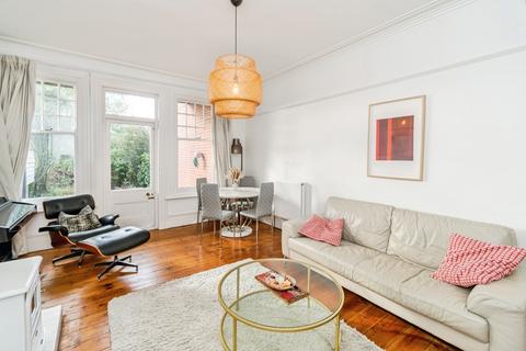 2 bedroom flat for sale, Welbeck Avenue, Southampton, Hampshire, SO17