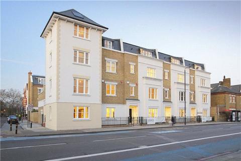 undefined, Battersea Park Road, London, SW11