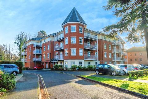 Rollesbrook Gardens, Southampton, Hampshire, SO15