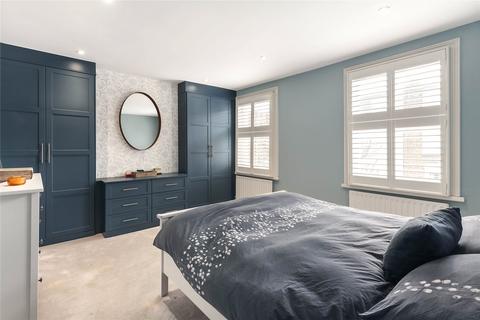 4 bedroom terraced house for sale, Knowsley Road, London, SW11
