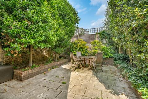 4 bedroom terraced house for sale, Kassala Road, London, SW11