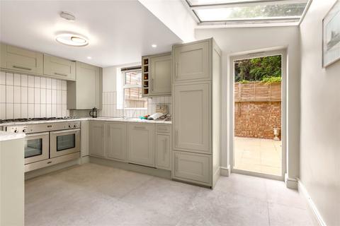 4 bedroom terraced house for sale, Home Road, London, SW11