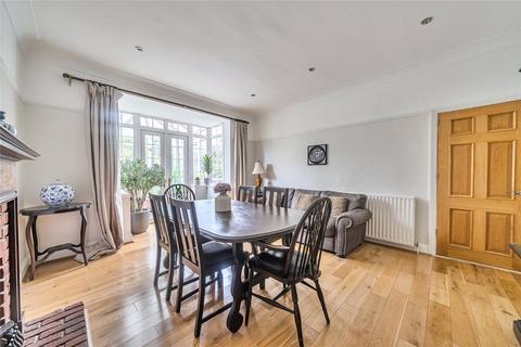 5 bedroom detached house for sale, Lynwood Grove, Orpington