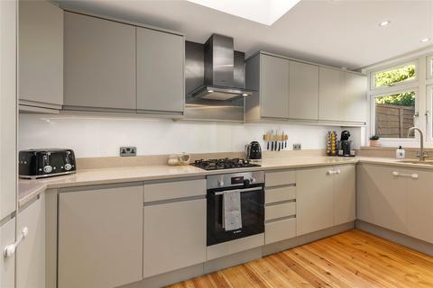 3 bedroom terraced house for sale, Eversleigh Road, London, SW11