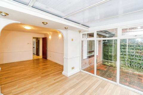 undefined, Tremona Road, Southampton, Hampshire, SO16