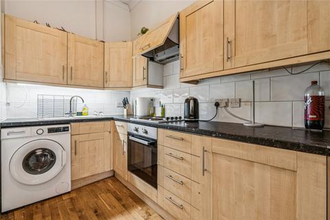 2 bedroom apartment to rent, Wandsworth Road, London, SW8