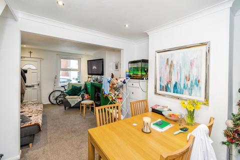 undefined, Liverpool Street, Inner Avenue, Southampton, Hampshire, SO14