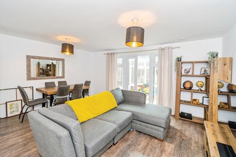 4 bedroom terraced house for sale, Wilroy Gardens, Maybush, Southampton, Hampshire, SO16