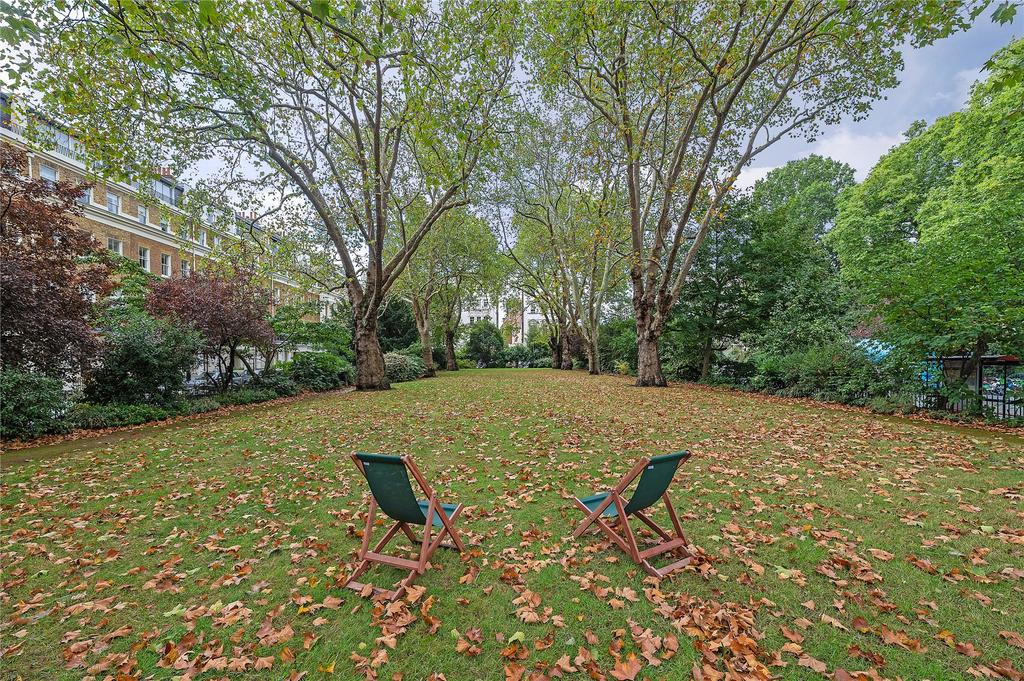 Private Gardens