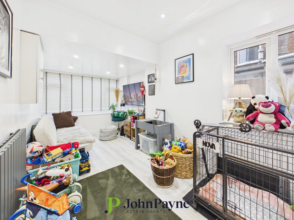 Sitting/Playroom