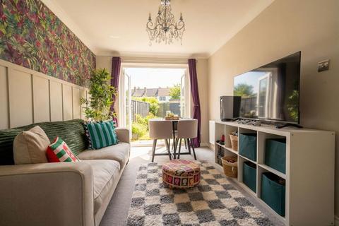 4 bedroom detached house for sale, The Holdens, Hall Green