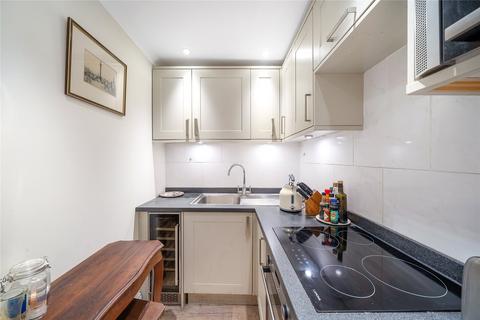 undefined, Sutherland Street, Pimlico, London, SW1V
