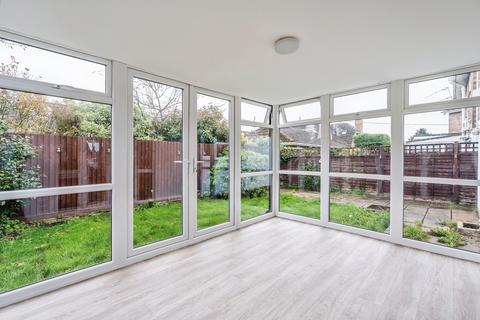 3 bedroom detached house for sale, Hamtun Crescent, Totton, Southampton, SO40