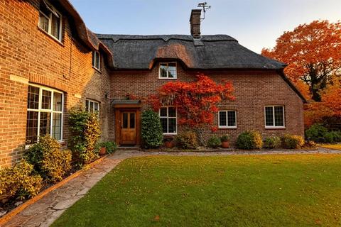 5 bedroom detached house for sale, Whitegates Lane, Wadhurst, East Sussex, TN5