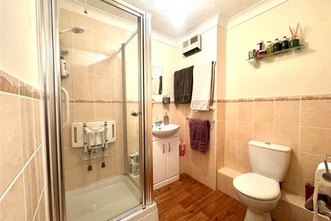 undefined, Water Lane, Totton, Southampton, Hampshire, SO40
