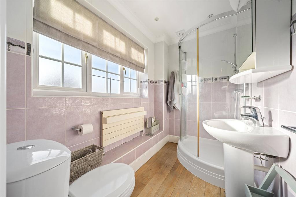 Ensuite