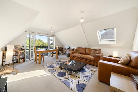 2 bedroom flat for sale, Forest Road, Effingham Junction, Leatherhead, KT24