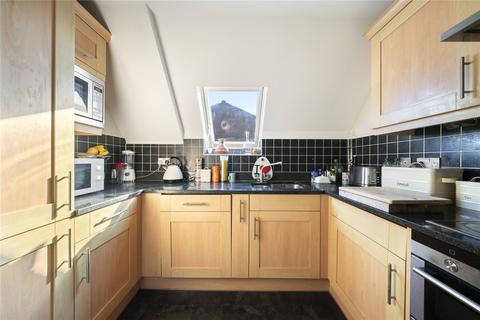 2 bedroom flat for sale, Forest Road, Effingham Junction, Leatherhead, KT24