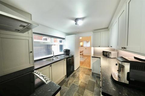 2 bedroom terraced house for sale, Perth Street, Hull