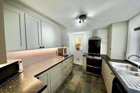 2 bedroom terraced house for sale, Perth Street, Hull