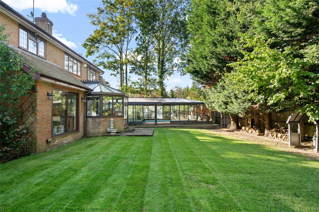 Garden/Pool Room