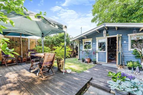 3 bedroom end of terrace house for sale, Embley Close, Calmore, Southampton, Hampshire, SO40