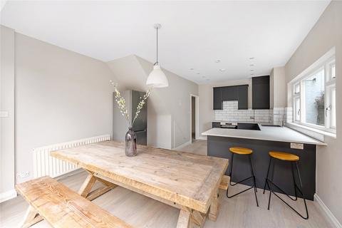 2 bedroom flat for sale, Alderbrook Road, London, SW12