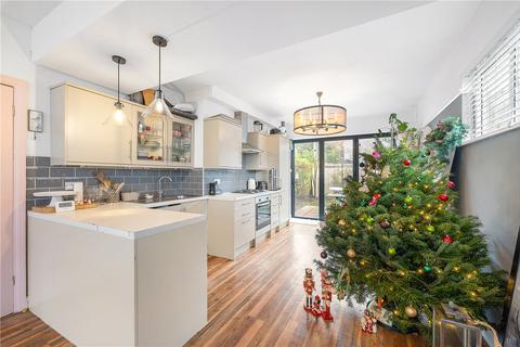 2 bedroom maisonette for sale, Blairderry Road, London, SW2